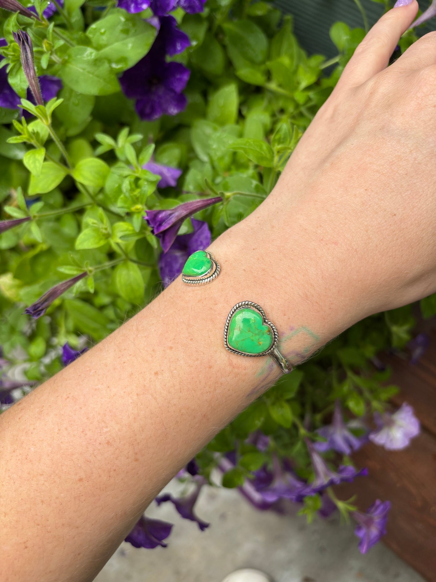 Double Heart Cuff- Green
