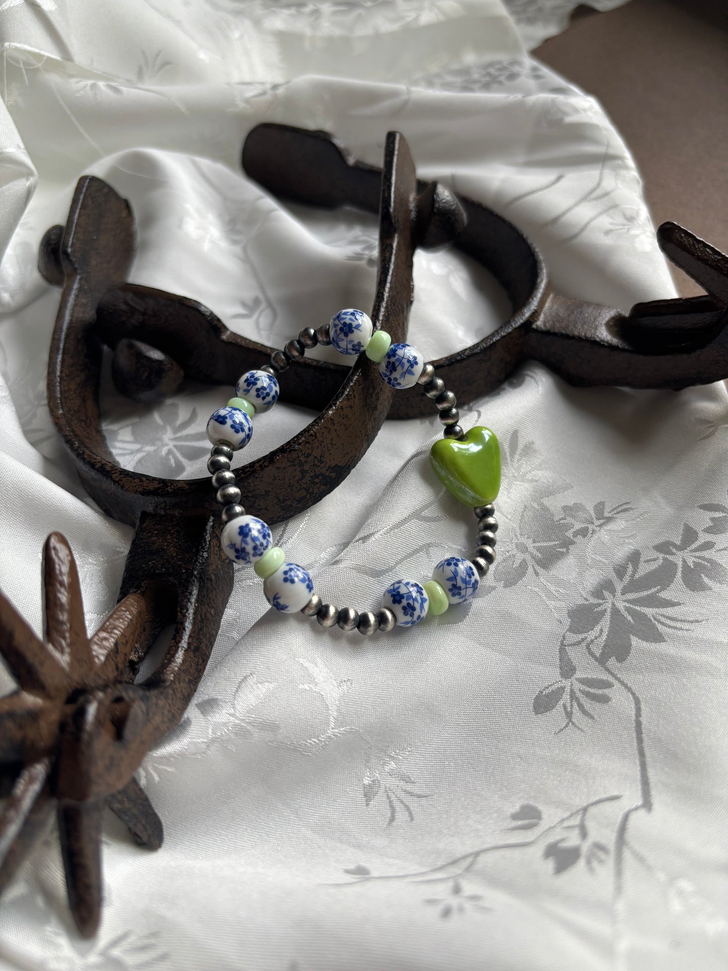 Stretchy Vaca Vibes Bracelet