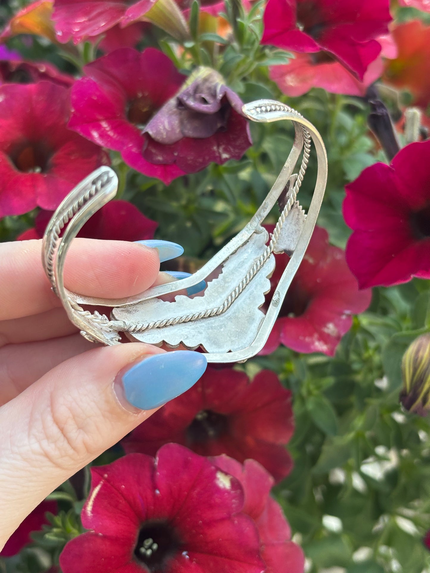 NATIVE-Pink MOP Cuff