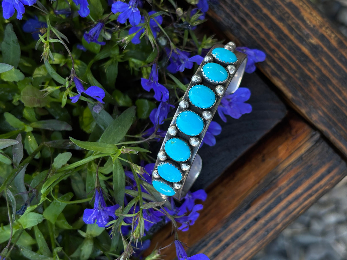 NATIVE Sleeping Beauty Cuff