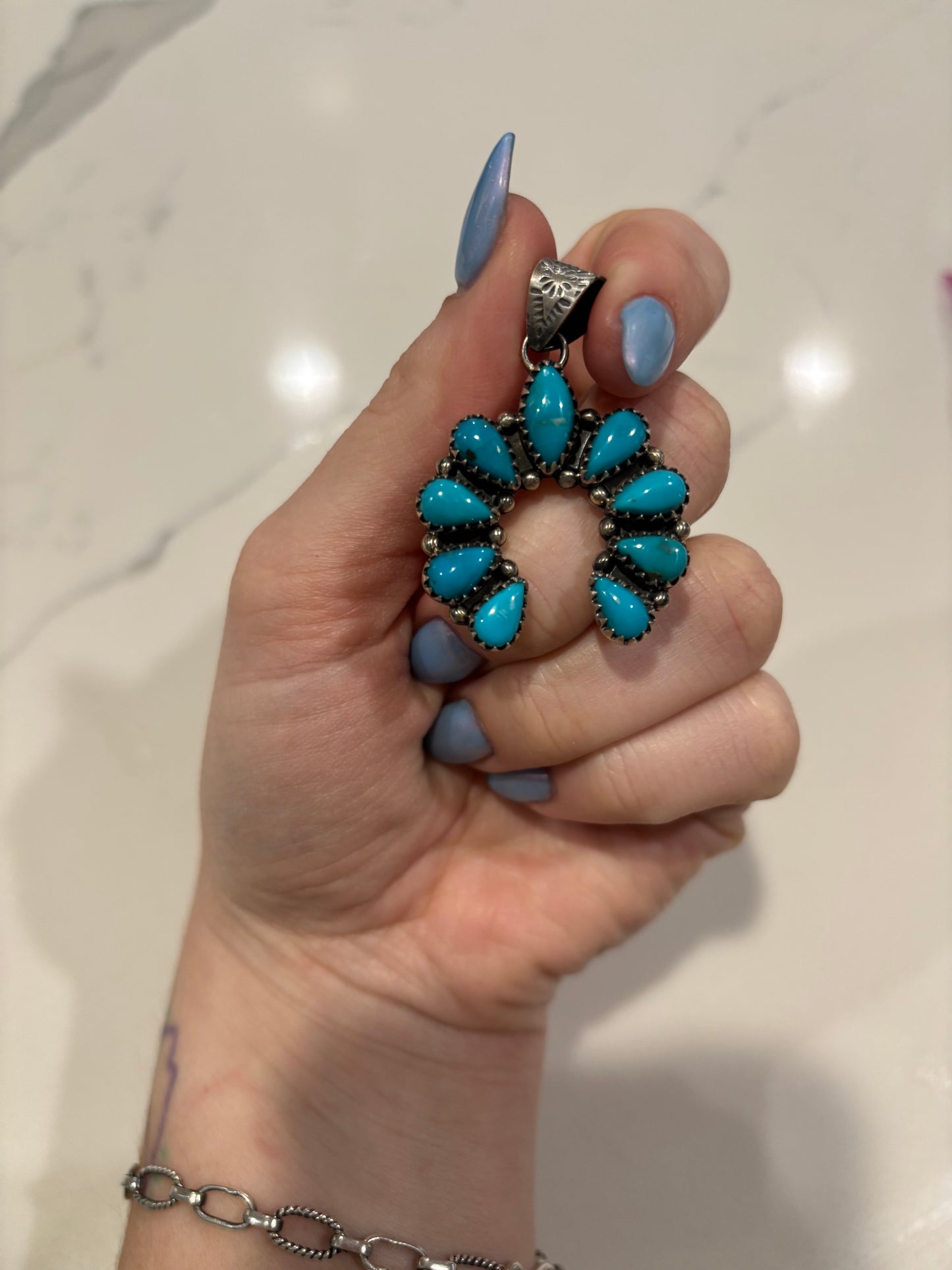 Naja Pendant