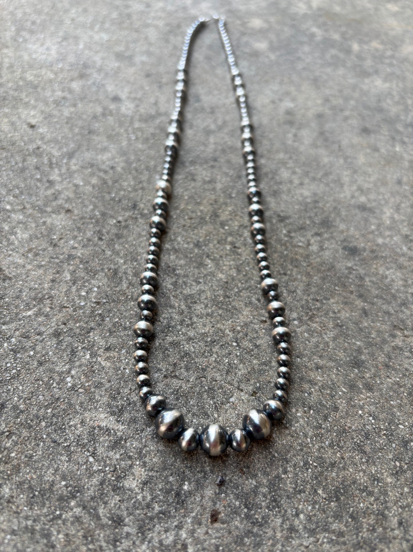 20in Hand Strung 4-8mm