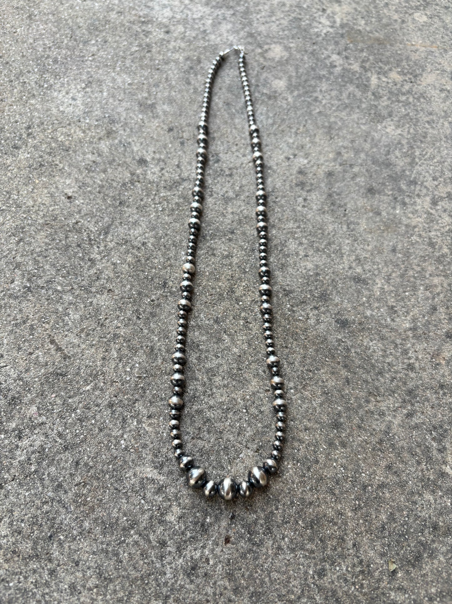 20in Hand Strung 4-8mm