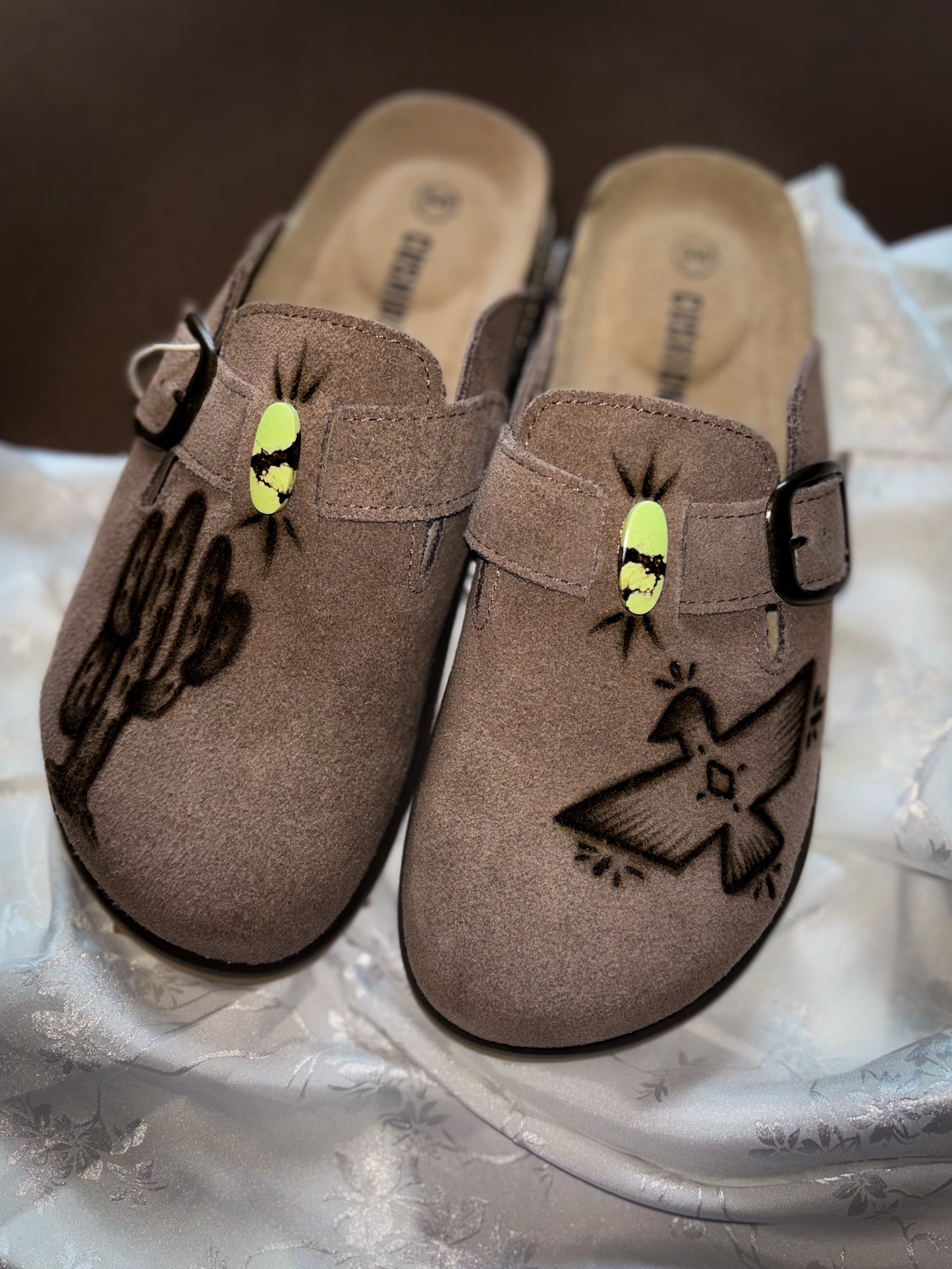 Hand Burned Clogs -9W