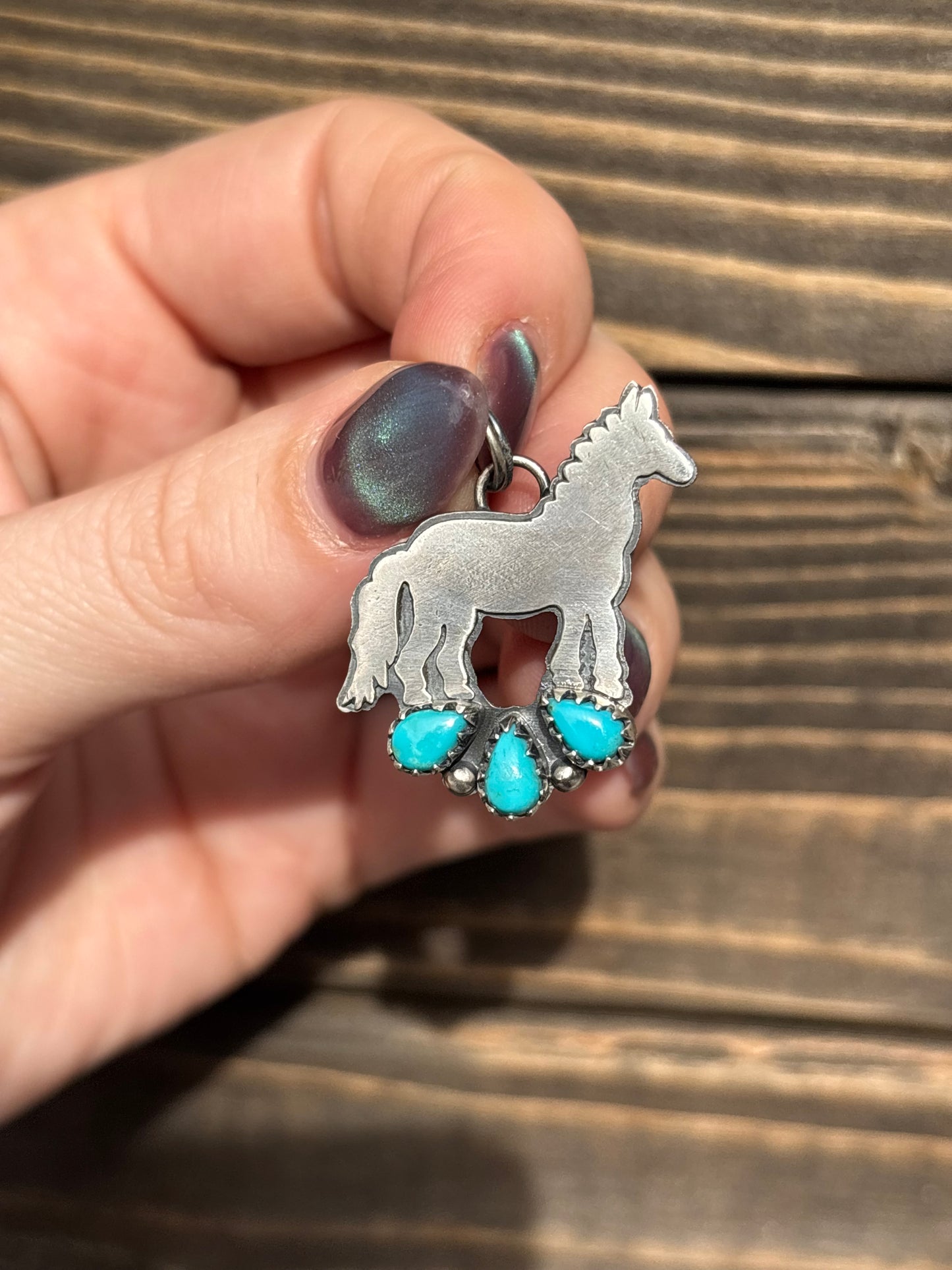 Horse pendant